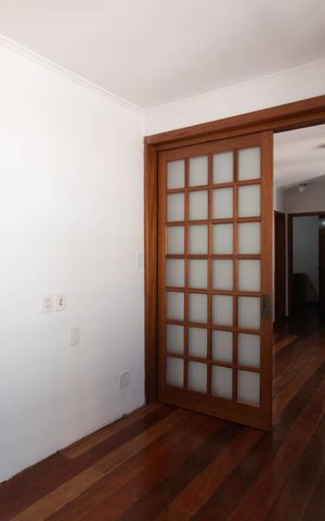 Apartamento à venda com 93m², 4 quartos e sem vagaCorredor