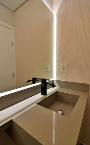 Casa à venda com 200m², 3 quartos e 4 vagasLavabo
