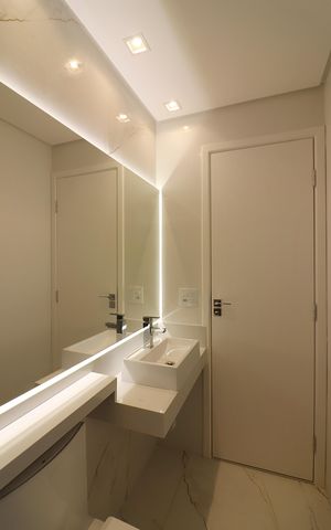 Casa à venda com 200m², 3 quartos e 4 vagasSuíte 2 Banheiro