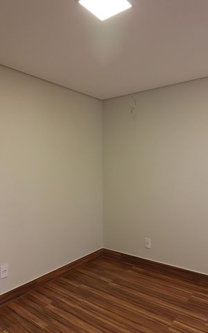 Casa à venda com 200m², 3 quartos e 4 vagasSuíte 2