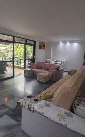 Apartamento à venda com 162m², 3 quartos e 2 vagas
