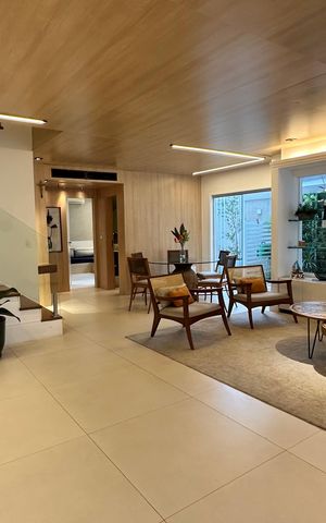 Casa de condomínio para alugar com 360m², 5 quartos e 3 vagas Casa de condomínio para alugar com 360m², 5 quartos e 3 vagasSala