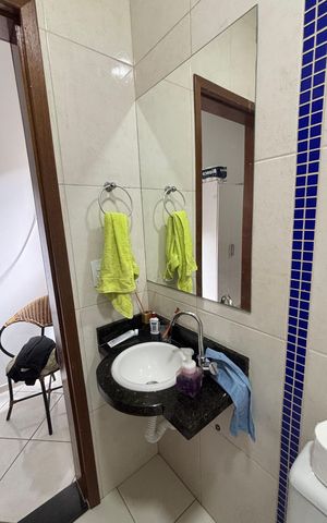 Casa à venda com 202m², 4 quartos e 6 vagasCasa 2 - Suite Banheiro