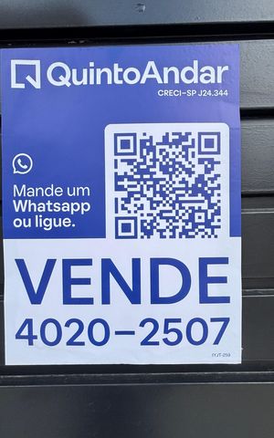 Casa à venda com 202m², 4 quartos e 6 vagasPlaquinha
