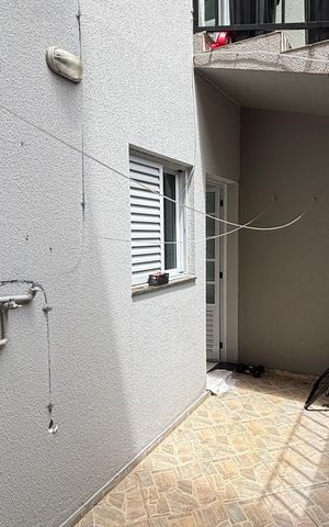 Casa à venda com 202m², 4 quartos e 6 vagasCasa 2 - Area de Serviço