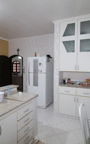 Casa para alugar com 145m², 4 quartos e 4 vagasCozinha
