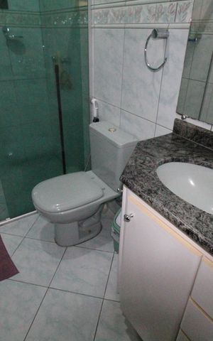 Casa para alugar com 145m², 4 quartos e 4 vagasBanheiro