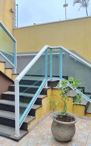 Casa de condomínio à venda com 50m², 2 quartos e 1 vaga Casa de condomínio à venda com 50m², 2 quartos e 1 vagaÁrea comum