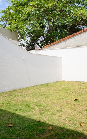 Casa à venda com 130m², 3 quartos e 2 vagas Casa à venda com 130m², 3 quartos e 2 vagasQuintal