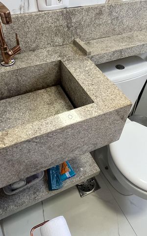 Apartamento para alugar com 263m², 3 quartos e 1 vaga Apartamento para alugar com 263m², 3 quartos e 1 vagaBanheiro