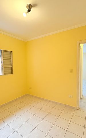 Casa à venda com 2400m², 8 quartos e 20 vagasQuarto 1