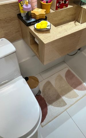 Apartamento à venda com 69m², 2 quartos e 1 vaga Apartamento à venda com 69m², 2 quartos e 1 vagaBanheiro Social