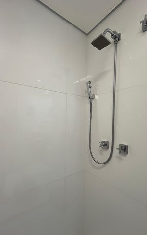 Apartamento à venda com 69m², 2 quartos e 1 vaga Apartamento à venda com 69m², 2 quartos e 1 vagaBanheiro Social