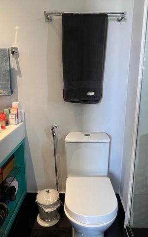 Apartamento à venda com 69m², 2 quartos e 1 vaga Apartamento à venda com 69m², 2 quartos e 1 vagaBanheiro da Suíte