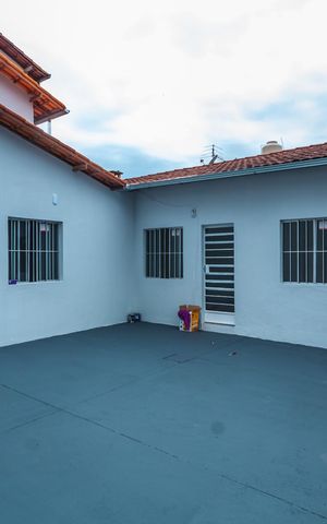 Casa para alugar com 89m², 2 quartos e 1 vagaÁrea Externa