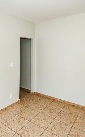 Casa para alugar com 89m², 2 quartos e 1 vagaSala