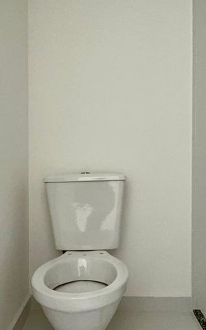 Studio à venda com 21m², 1 quarto e sem vaga Studio à venda com 21m², 1 quarto e sem vagaBanheiro