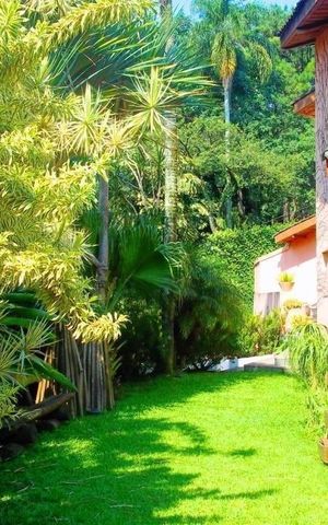 Casa à venda com 569m², 4 quartos e 5 vagas