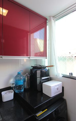 Apartamento à venda com 95m², 3 quartos e 2 vagasCozinha e Área de Serviço