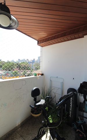 Apartamento à venda com 95m², 3 quartos e 2 vagasVaranda da Sala