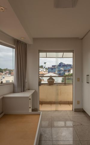 Apartamento à venda com 180m², 4 quartos e 4 vagas Apartamento à venda com 180m², 4 quartos e 4 vagasQuarto 3