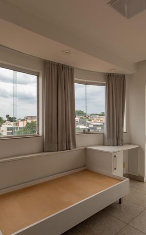 Apartamento à venda com 180m², 4 quartos e 4 vagas Apartamento à venda com 180m², 4 quartos e 4 vagasQuarto 3