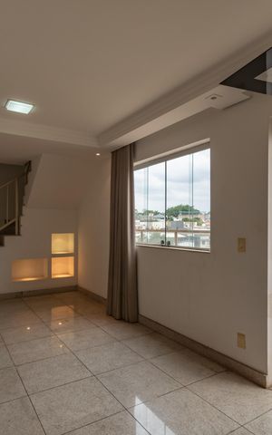 Apartamento à venda com 180m², 4 quartos e 4 vagas Apartamento à venda com 180m², 4 quartos e 4 vagasSala