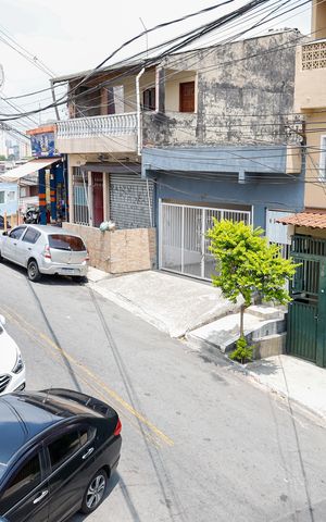 Casa para alugar com 170m², 3 quartos e 2 vagas Casa para alugar com 170m², 3 quartos e 2 vagasÁrea Externa