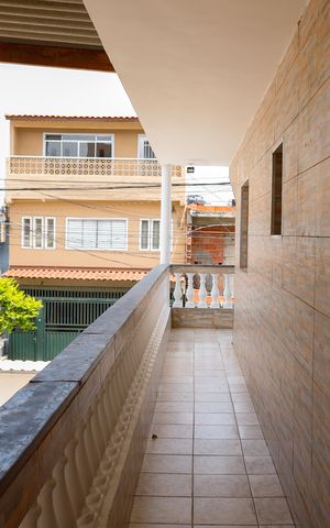 Casa para alugar com 170m², 3 quartos e 2 vagas Casa para alugar com 170m², 3 quartos e 2 vagasÁrea Externa
