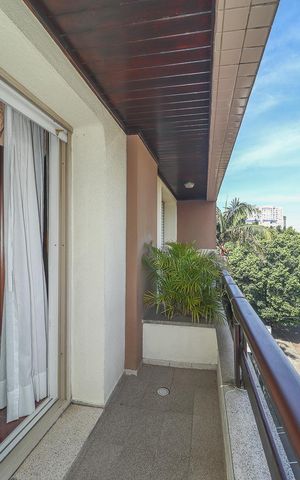 Apartamento à venda com 205m², 3 quartos e 3 vagasVaranda da Sala
