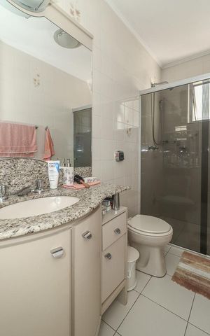 Apartamento à venda com 205m², 3 quartos e 3 vagasBanheiro da Suíte