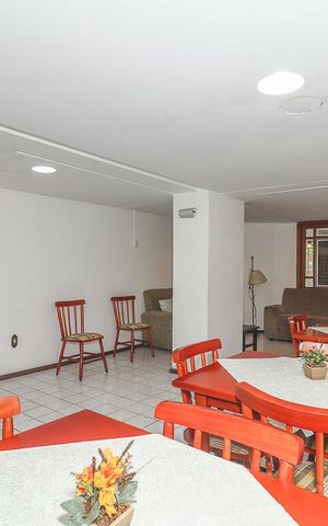 Apartamento à venda com 205m², 3 quartos e 3 vagasÁrea comum - Salão de festas
