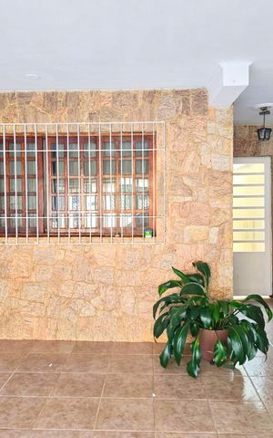 Casa para alugar com 220m², 3 quartos e 2 vagasGaragem
