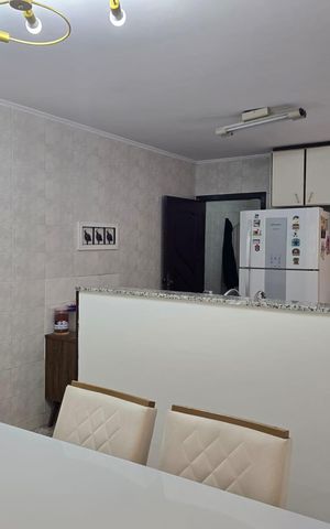 Casa para alugar com 220m², 3 quartos e 2 vagasCozinha