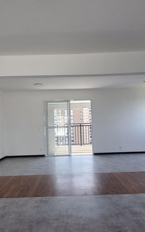 Apartamento à venda com 42m², 2 quartos e 1 vaga Apartamento à venda com 42m², 2 quartos e 1 vagaÁrea comum - Academia