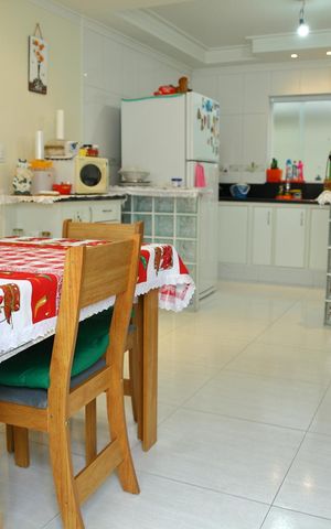 Casa à venda com 192m², 3 quartos e 3 vagasCopa