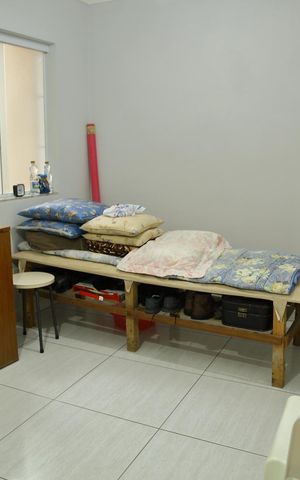 Casa à venda com 192m², 3 quartos e 3 vagasQuarto de Serviço