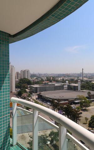 Apartamento à venda com 141m², 1 quarto e 2 vagas Apartamento à venda com 141m², 1 quarto e 2 vagasVaranda da Sala