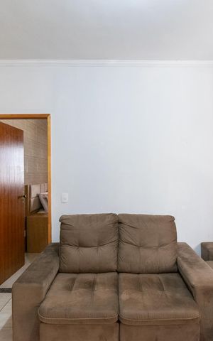 Casa à venda com 130m², 2 quartos e 1 vaga Casa à venda com 130m², 2 quartos e 1 vagaSala