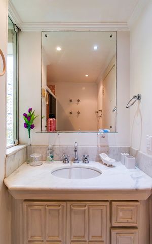 Apartamento à venda com 266m², 4 quartos e 4 vagas