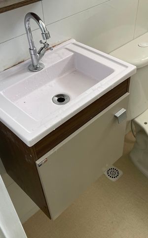 Apartamento para alugar com 125m², 2 quartos e sem vagaBanheiro