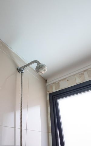 Apartamento para alugar com 58m², 2 quartos e 2 vagas Apartamento para alugar com 58m², 2 quartos e 2 vagasBanheiro da Suíte
