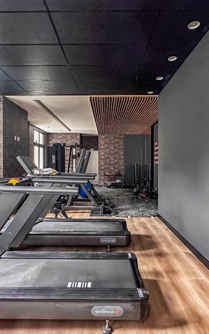 Apartamento à venda com 92m², 2 quartos e 2 vagas Apartamento à venda com 92m², 2 quartos e 2 vagasÁrea comum - Academia