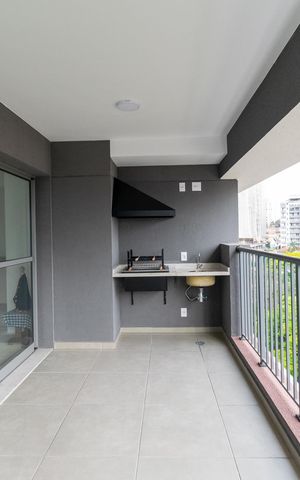 Apartamento à venda com 81m², 3 quartos e 1 vaga Apartamento à venda com 81m², 3 quartos e 1 vagaVaranda da Sala/Cozinha