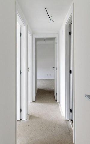 Apartamento à venda com 81m², 3 quartos e 1 vaga Apartamento à venda com 81m², 3 quartos e 1 vagaCorredor