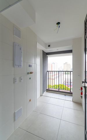 Apartamento à venda com 81m², 3 quartos e 1 vaga Apartamento à venda com 81m², 3 quartos e 1 vagaÁrea de Serviço