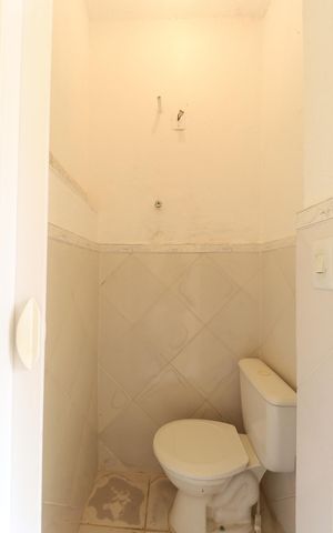 Casa para alugar com 80m², 2 quartos e 1 vagaBanheiro de Serviço