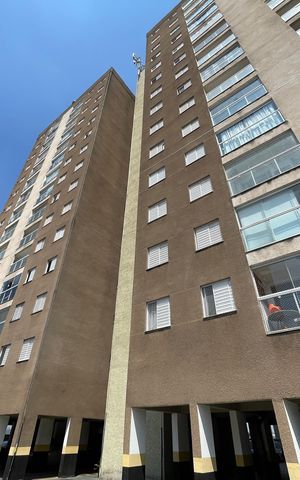 Apartamento para alugar com 56m², 2 quartos e 1 vagaFachada do Prédio