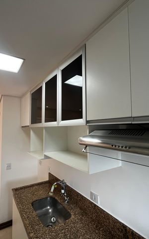 Apartamento à venda com 70m², 2 quartos e 2 vagas Apartamento à venda com 70m², 2 quartos e 2 vagasCozinha