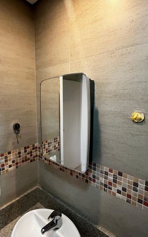 Apartamento à venda com 70m², 2 quartos e 2 vagas Apartamento à venda com 70m², 2 quartos e 2 vagasBanheiro da Suíte